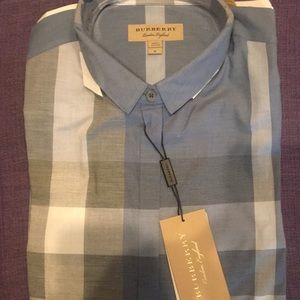 Burberry collared shirt long sleeve M